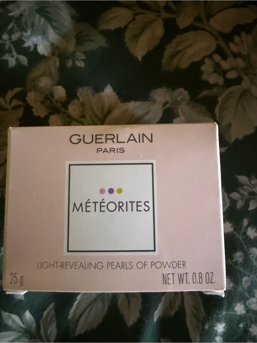 GUERLAIN Météorites Powder Pearls in Pink and Gold Compact color Pearl new - Picture 11 of 11